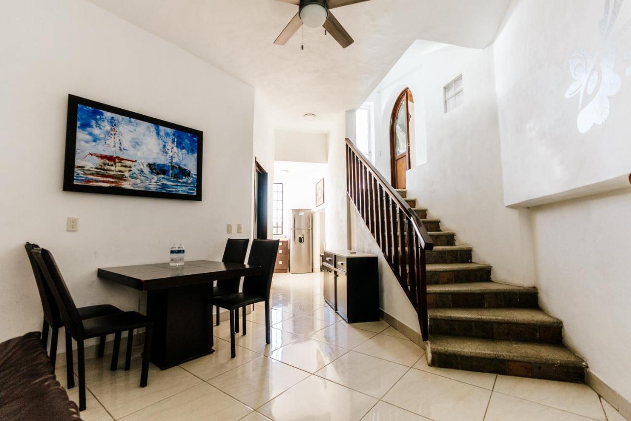 Loft Hotel Malecon Vallarta プエルトバラータ エクステリア 写真