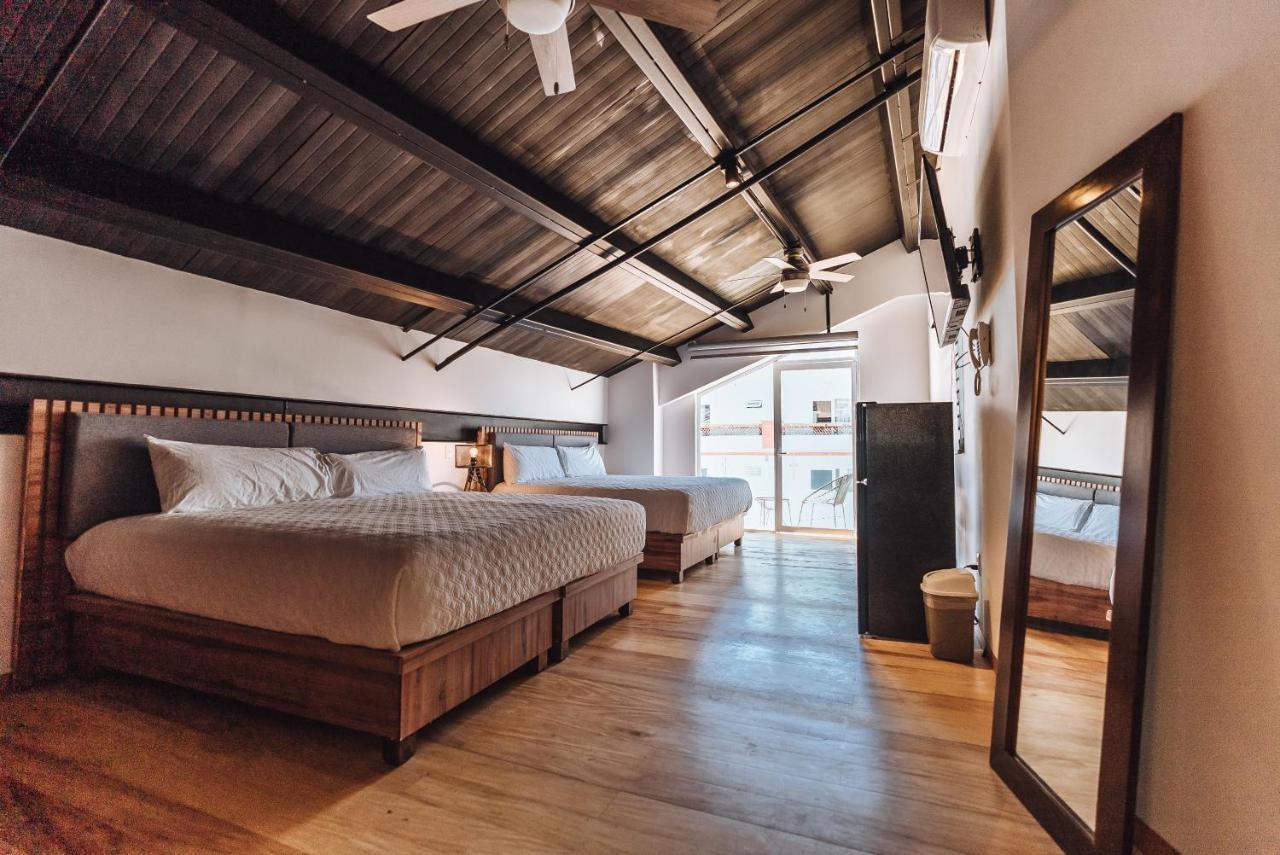Loft Hotel Malecon Vallarta プエルトバラータ エクステリア 写真