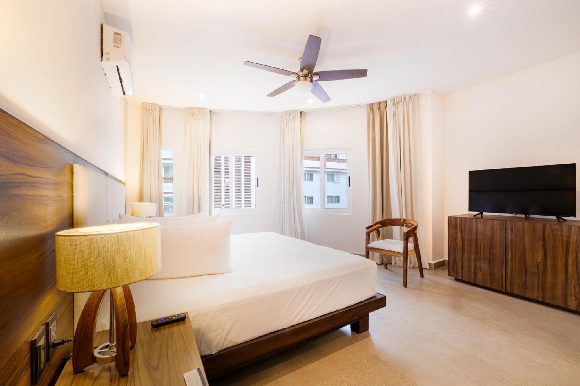 Loft Hotel Malecon Vallarta プエルトバラータ エクステリア 写真