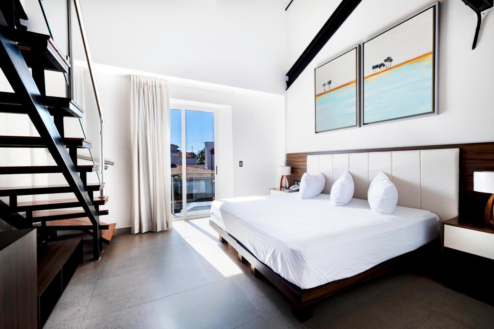 Loft Hotel Malecon Vallarta プエルトバラータ エクステリア 写真